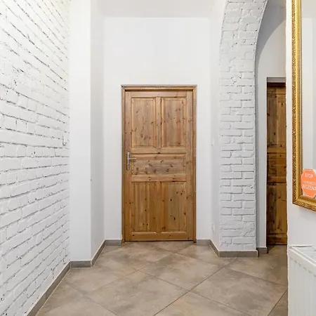 Venti Broniewskiego 1 Apartament Sopot