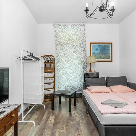 Venti Broniewskiego 1 Διαμέρισμα *